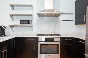 88 B St, Boston, MA 02127 - Photo 12