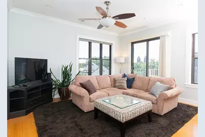 88 B St #301, Boston, MA 02127 - Photo 8