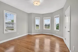 41 Boardman St, Boston, MA 02128 - Photo 4