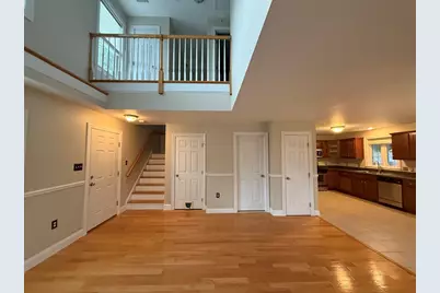 204 Center St #9, Pembroke, MA 02359 - Photo 4