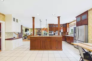 545 Hazel St, Uxbridge, MA 01569 - Photo 10