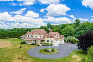 545 Hazel St, Uxbridge, MA 01569 - Photo 2