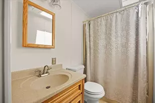 193 Tremont St, Taunton, MA 02780 - Photo 12