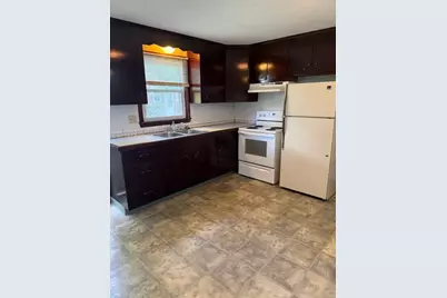 465 Corey St #B, Agawam, MA 01001 - Photo 12