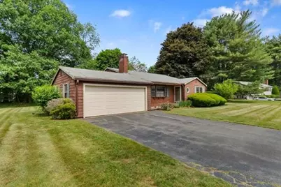 9 Graystone Drive, Danvers, MA 01923 - Photo 2