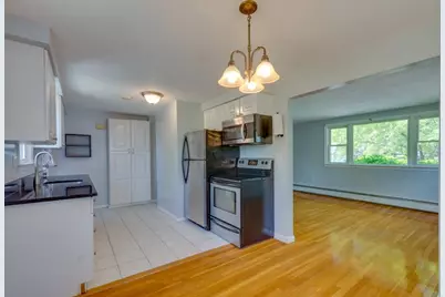 14 Bradford Rd #14, Winchester, MA 01890 - Photo 10