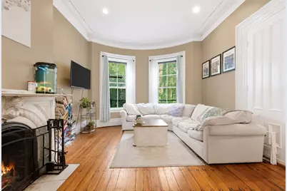 85 Worcester St #2, Boston, MA 02118 - Photo 2