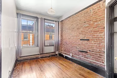 48 Revere St #3, Boston, MA 02114 - Photo 10