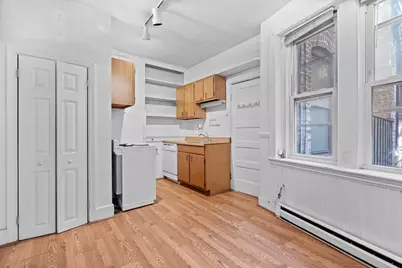 48 Revere St #3, Boston, MA 02114 - Photo 6
