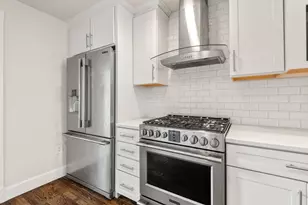 20 Maryland St, Boston, MA 02125 - Photo 8