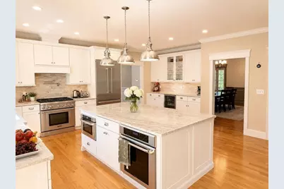 26 Webster Rd, Lexington, MA 02421 - Photo 4
