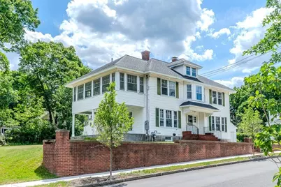 35 Barasford Avenue, Lowell, MA 01852 - Photo 2