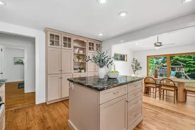 9 Stonebridge Rd, Wayland, MA 01778 - Photo 8