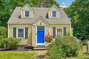 9 Raymond St, Millbury, MA 01527 - Photo 1