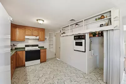 92 Laconia St, Ludlow, MA 01056 - Photo 16