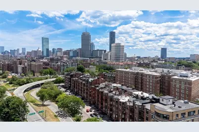 31 Bay State Rd #4, Boston, MA 02215 - Photo 38