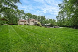42 Eisenhower Dr, Sharon, MA 02067 - Photo 40
