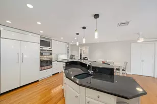 42 Eisenhower Dr, Sharon, MA 02067 - Photo 10