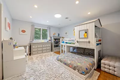 42 Eisenhower Dr, Sharon, MA 02067 - Photo 30