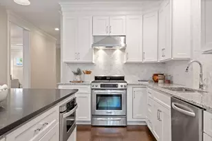 11 Lillian Way, Wayland, MA 01778 - Photo 4