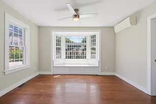 39 Johnston Ave, Northbridge, MA 01588 - Photo 4