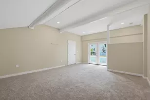 39 Johnston Ave, Northbridge, MA 01588 - Photo 6