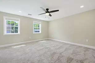39 Johnston Ave, Northbridge, MA 01588 - Photo 22