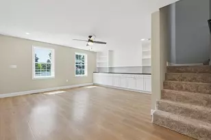 39 Johnston Ave, Northbridge, MA 01588 - Photo 6