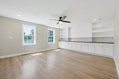 39 Johnston Avenue #2, Northbridge, MA 01588 - Photo 8
