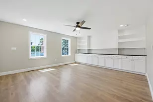 39 Johnston Ave, Northbridge, MA 01588 - Photo 8