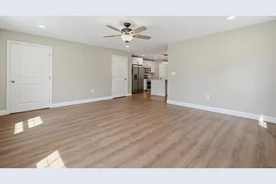 39 Johnston Avenue #3, Northbridge, MA 01588 - Photo 10