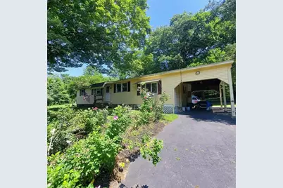 1075 West Brookfield Road, New Braintree, MA 01531 - Photo 6
