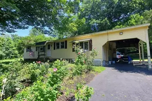 1075 W Brookfield Rd, New Braintree, MA 01531 - Photo 6