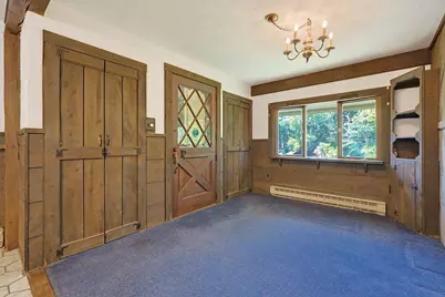 1075 West Brookfield Road, New Braintree, MA 01531 - Photo 4