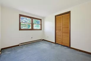 1075 W Brookfield Rd, New Braintree, MA 01531 - Photo 12