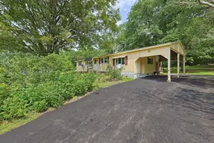 1075 W Brookfield Rd, New Braintree, MA 01531 - Photo 34
