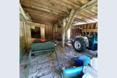 1075 West Brookfield Road, New Braintree, MA 01531 - Photo 36
