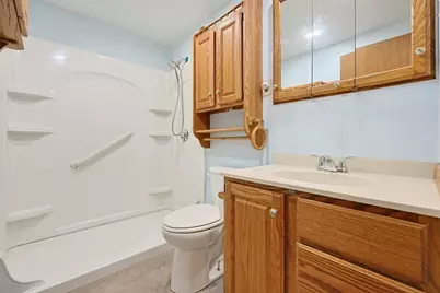 1075 West Brookfield Road, New Braintree, MA 01531 - Photo 12