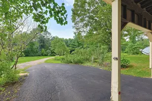 1075 W Brookfield Rd, New Braintree, MA 01531 - Photo 36