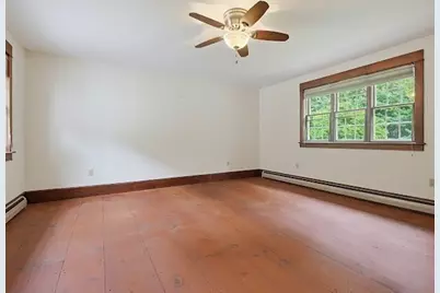 107 Mill Street, Dunstable, MA 01827 - Photo 16