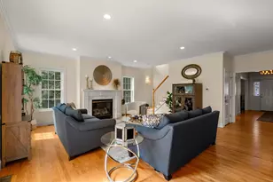 47 Cypress Ln, Wilbraham, MA 01095 - Photo 8