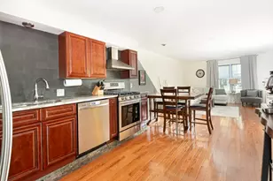 407 Cambridge St, Worcester, MA 01610 - Photo 4