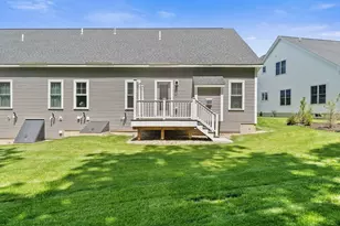 29 Salisbury Hill Blvd, Worcester, MA 01609 - Photo 26