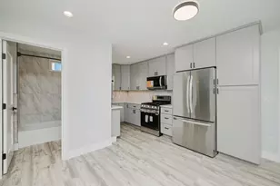 172 Nashua St, Fall River, MA 02721 - Photo 8
