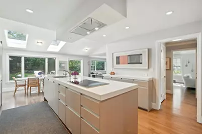 29 Englewood Rd, Longmeadow, MA 01106 - Photo 8