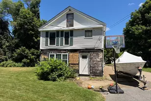 101 Howe St, East Brookfield, MA 01515 - Photo 2