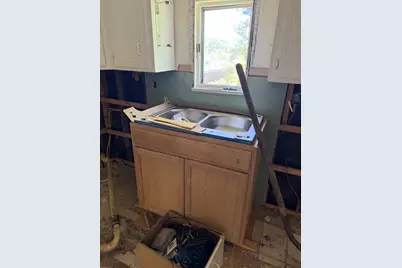 101 Howe St., East Brookfield, MA 01515 - Photo 6