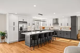 37 Neillian Way, Bedford, MA 01730 - Photo 4