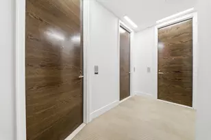 360 Newbury St, Boston, MA 02115 - Photo 2