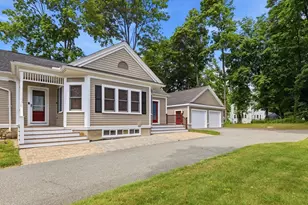 10 Wolcott Ave, Andover, MA 01810 - Photo 34